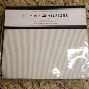 TOMMY HILFIGER Stripe Full Flat Sheet